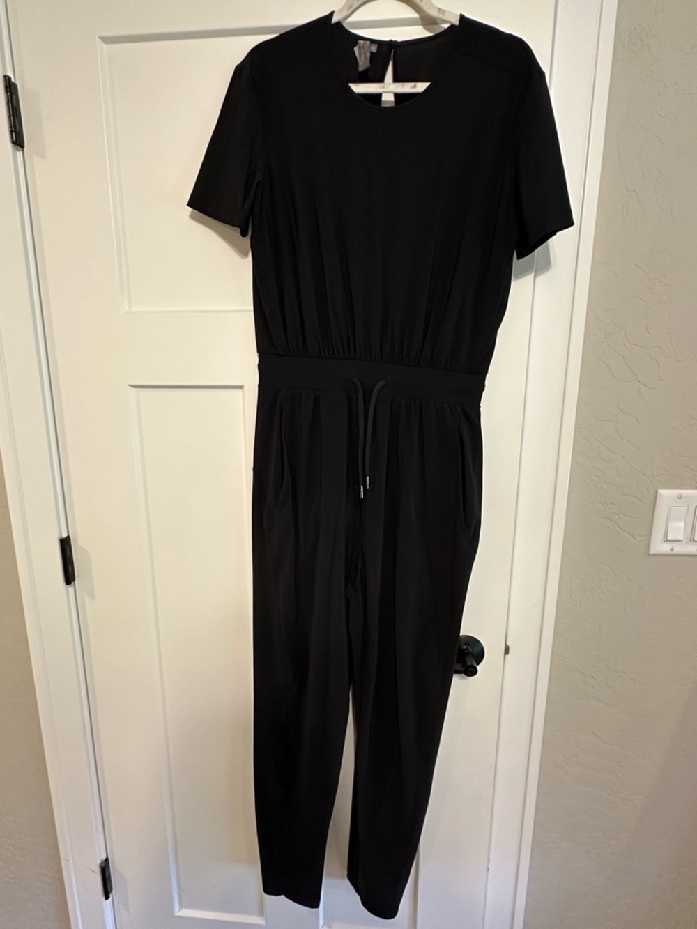 Sweaty Betty Black Short-Sleeve Drawstring Jumpsuit